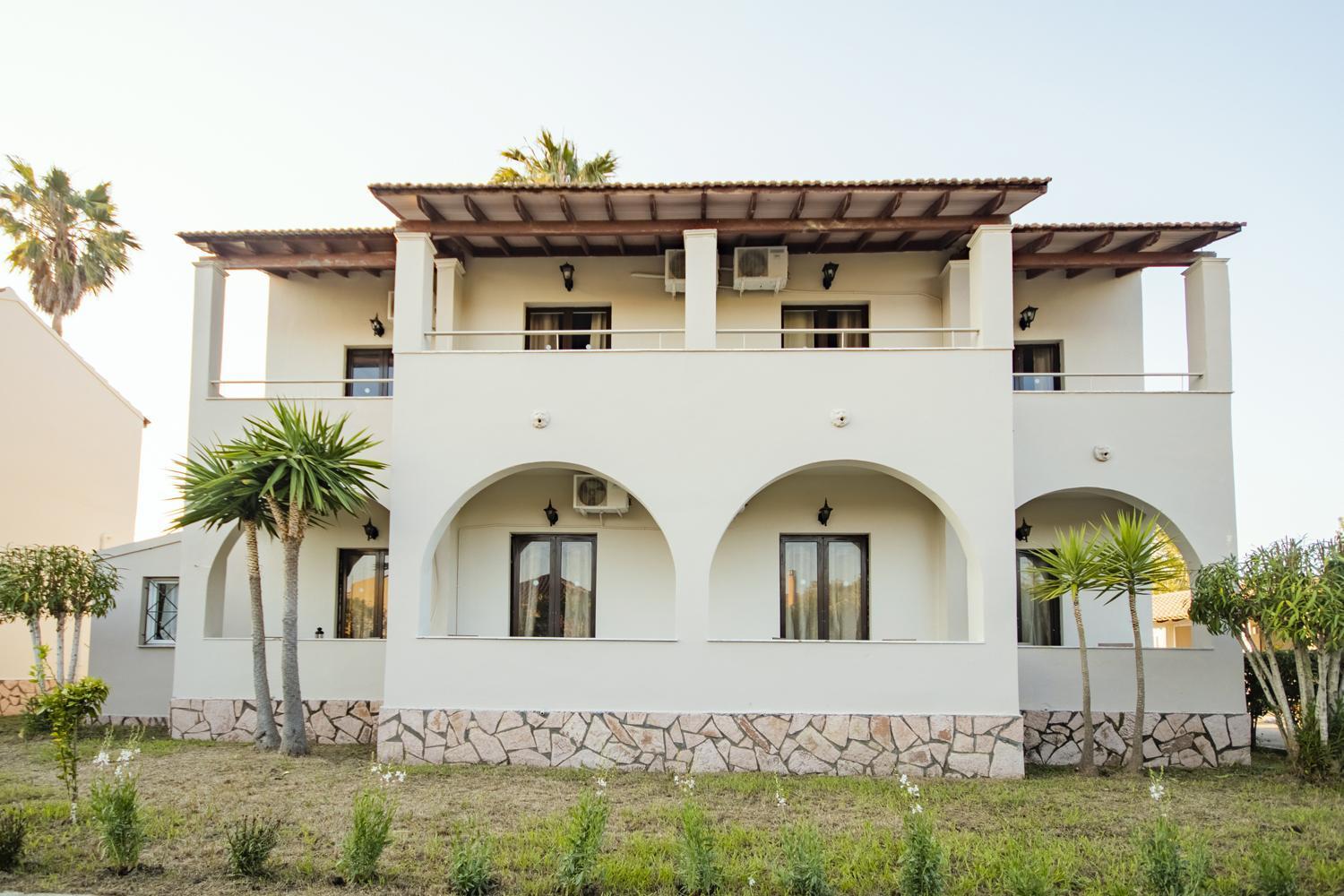 레프킴미 Parakladi Seaside Retreat 아파트 외부 사진